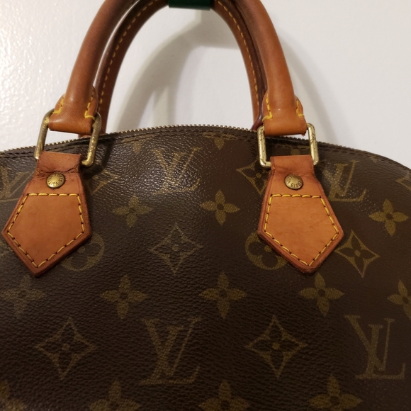 LOUIS VUITTON Monogram Alma MM - Picture 8 of 15